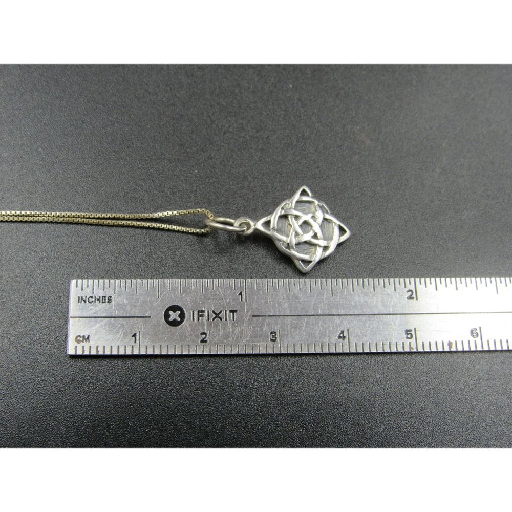 18" Sterling Silver Small Celtic Pattern Pendant Necklace Vintage Minimalist - Picture 5 of 6